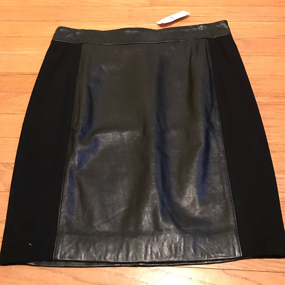 Loft leather skirt Size 6